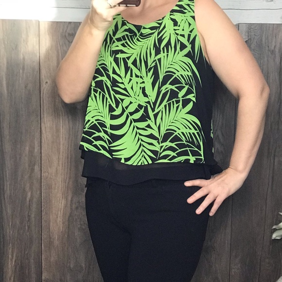 Bisou Bisou blouse tank green/black size medium - Picture 3 of 11